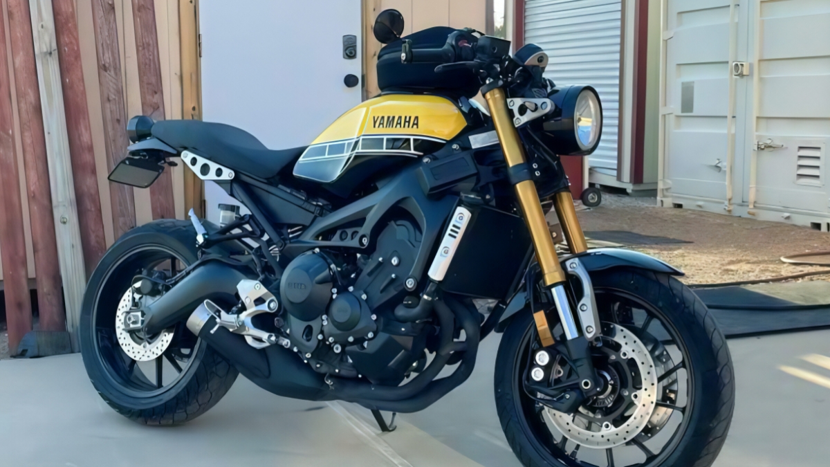 Yamaha RX 100